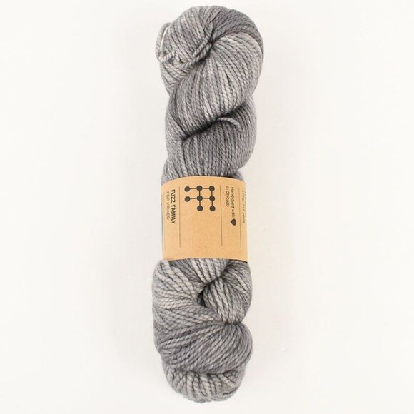 KRAEO Uncle Mulberry Worsted Yarn SW Merino Mulberry Silk 100g 215 Yds Slate - Picture 1 of 4